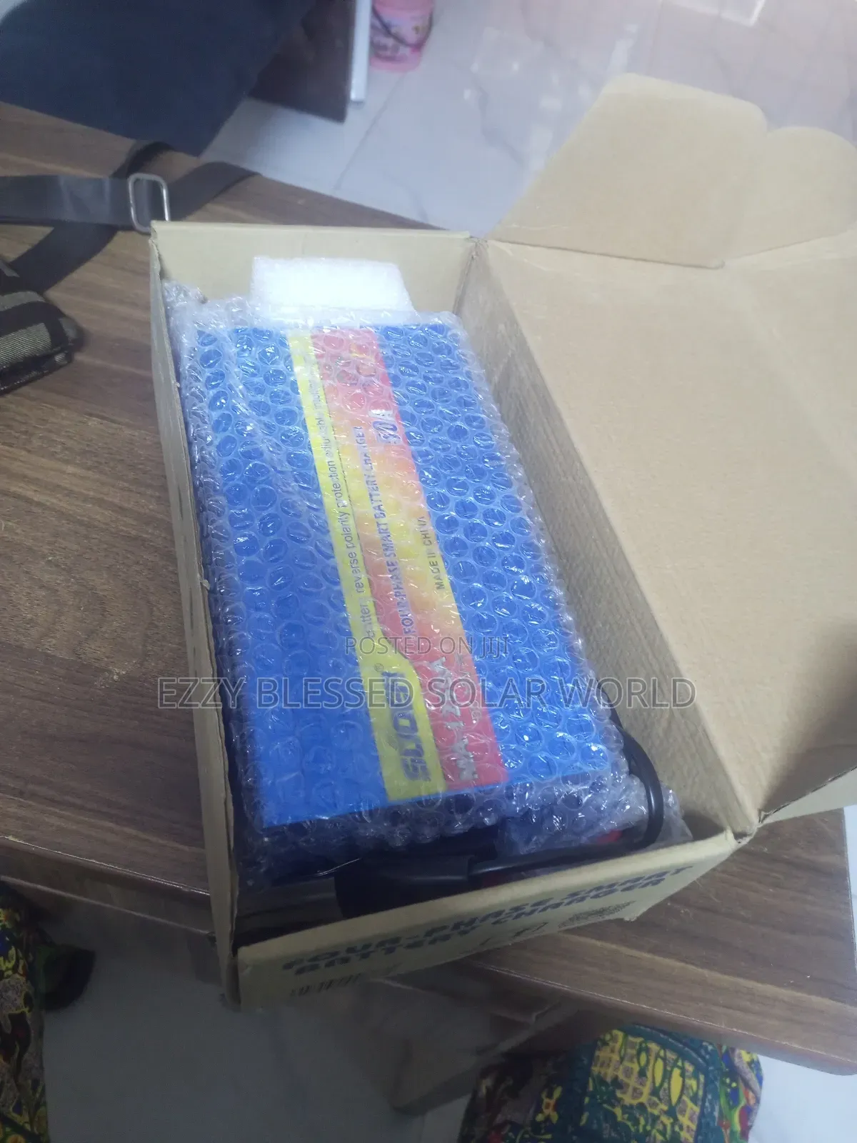 Battery Charger, 12v
