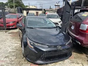 Toyota Corolla LE 2022 Black