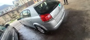 Opel Signum 2012 Silver