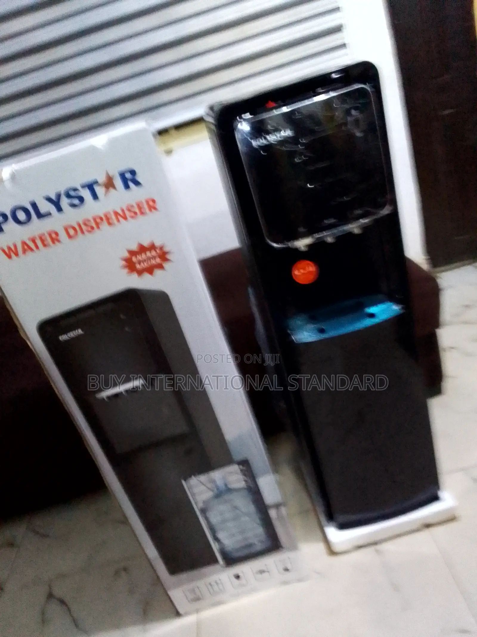 Reliable Water Dispenser – Built With Tough Polyester