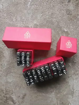 Stencils M10 ( Alphabet Set