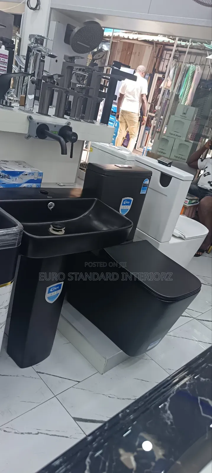 Black Wc Set