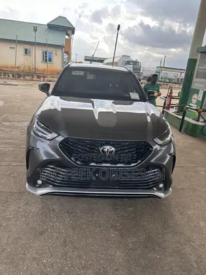 Toyota Highlander XSE AWD 2023 Black