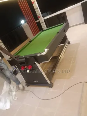 4 in 1 7 Ft Snooker Table