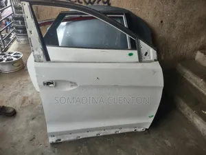 Front Right Door Santa Fe 2012