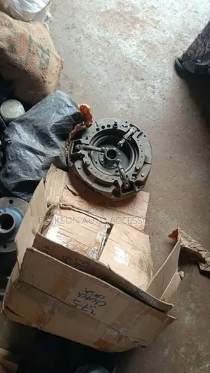 Complete Clutch Plate and This Tractor Mercy