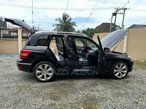 Mercedes-Benz GLK-Class 350 4MATIC 2011 Black