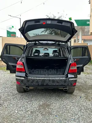 Mercedes-Benz GLK-Class 350 4MATIC 2011 Black