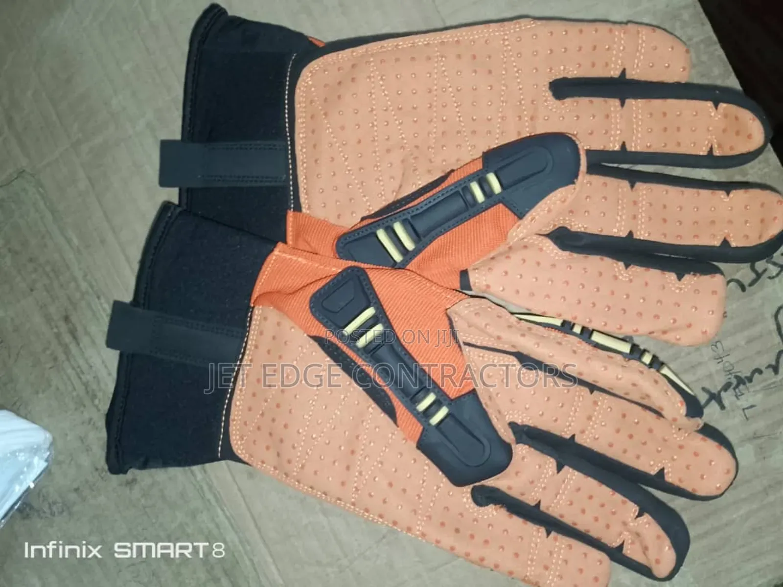 Kong Gloves