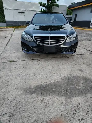 Mercedes-Benz E350 Base 4Matic Sedan AWD (3.5L 6cyl 7A) 2014 Black