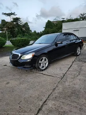 Mercedes-Benz E350 Base 4Matic Sedan AWD (3.5L 6cyl 7A) 2014 Black
