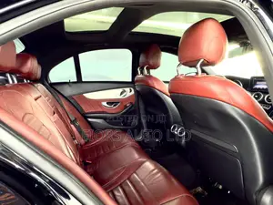 Mercedes-Benz C300 Sport 4Matic Sedan AWD (2.0L 4cyll 7A) 2016 Black