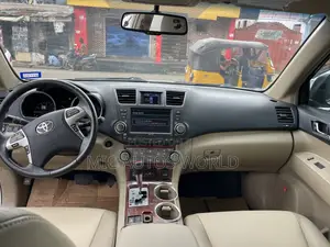Toyota Highlander 2013 White