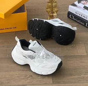 Chunky Luxurious Sneakers( Double Sole) Full Boxed
