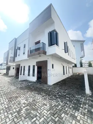 4bdrm Duplex in Lekki Phase 1 for sale