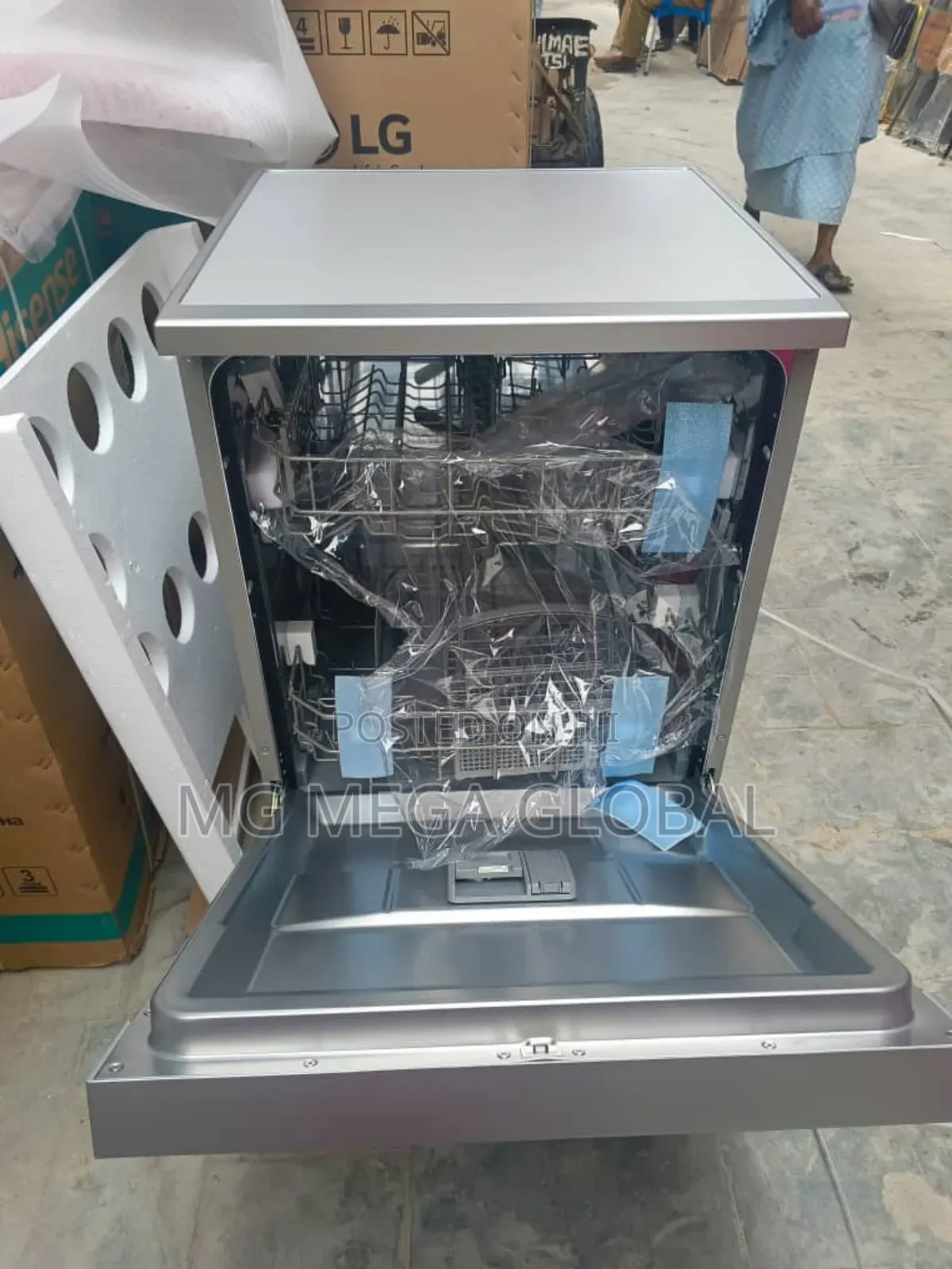 Maxi Space Tub Dishwasher