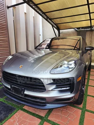 Porsche Macan Base 2021 Gray