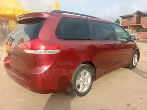 Toyota Sienna CE 8 Passenger 2010 Red