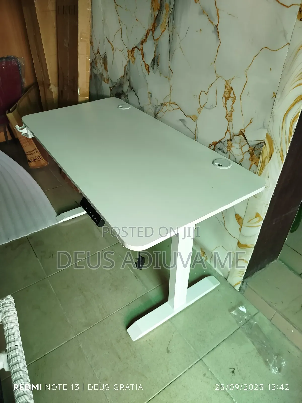 Adjustable Electric Office Table