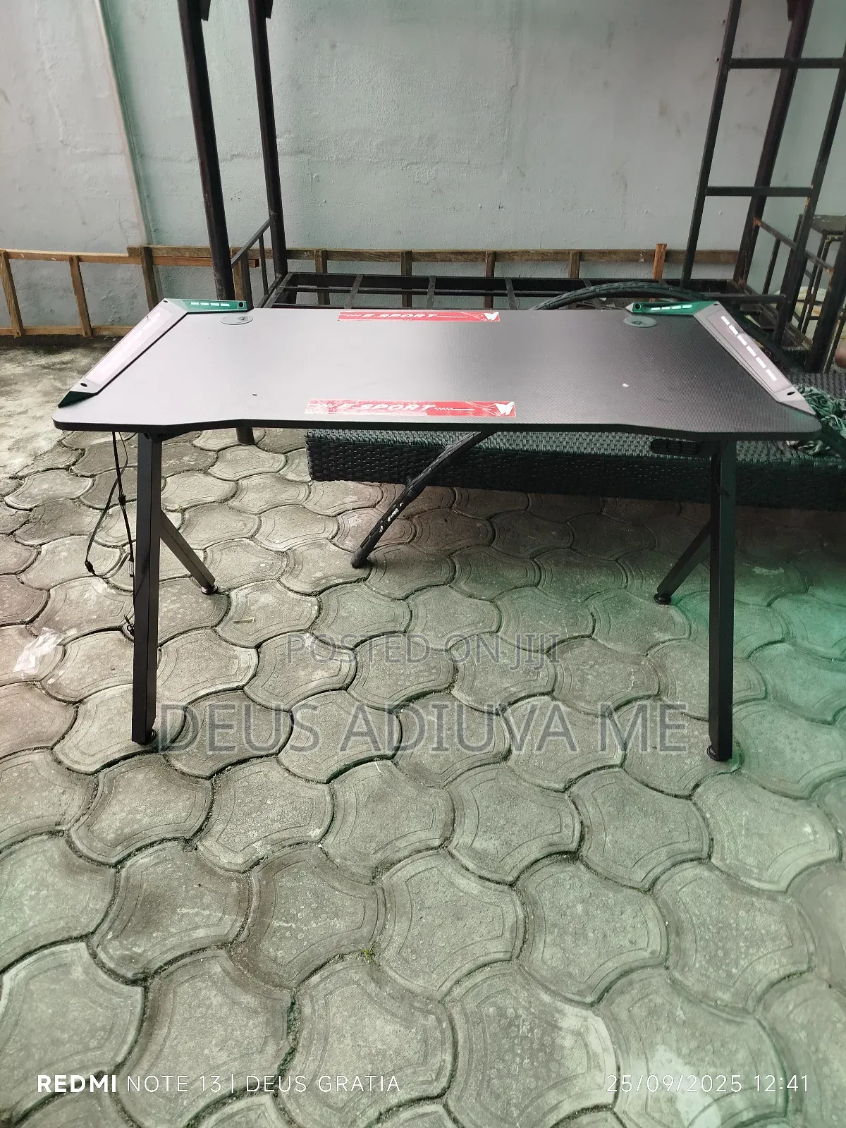Gamers Console Table
