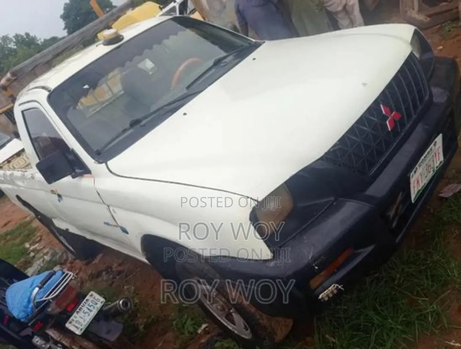 Mitsubishi L200 1993 Off white