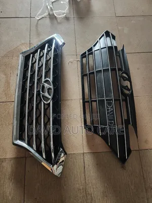 Front Grille Hyundai Elentra 2020 Available