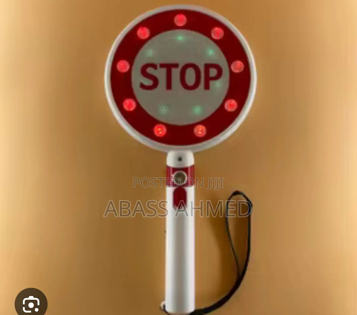 Stop and Go Traffic Handled Light