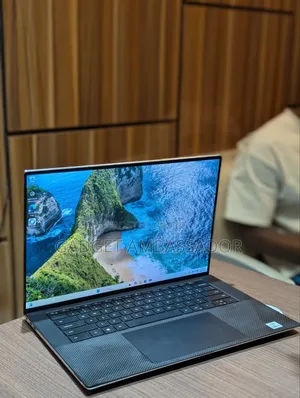 Laptop Dell XPS 15 9510 16GB Intel Core i7 SSD 512GB