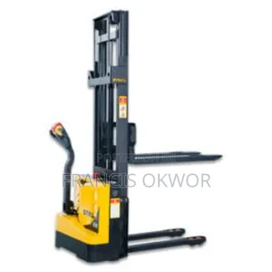 Electric Stacker 1.5ton by 3 Meter