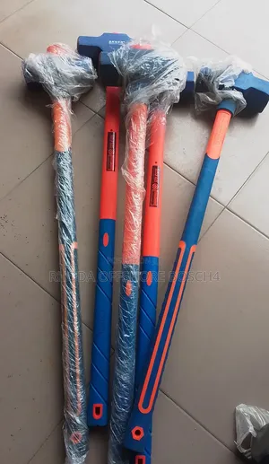 Lb Mondyy Hammer