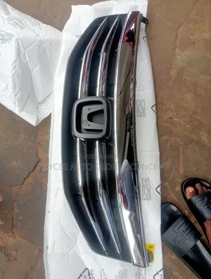Front Grille Honda Accord 2011 Model