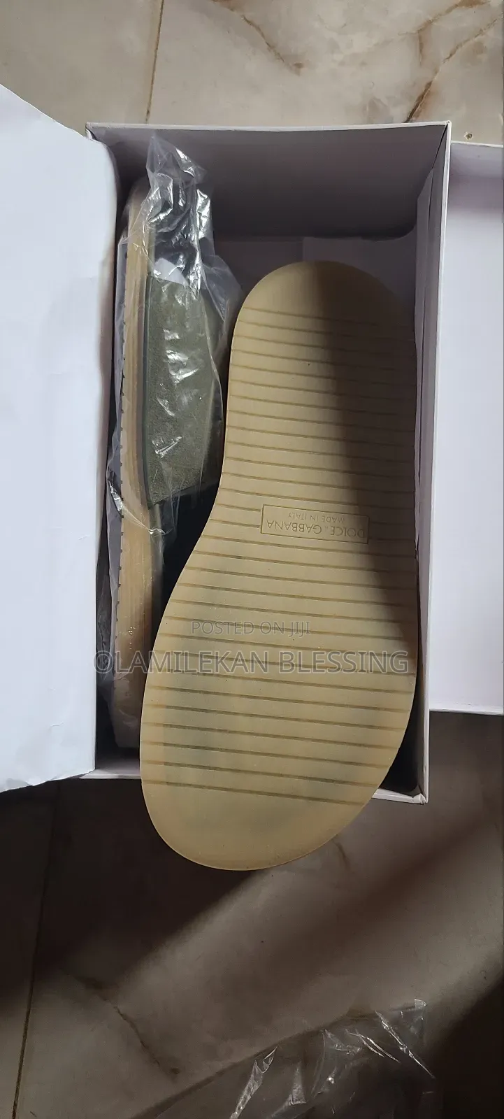 D G Slippers
