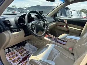 Toyota Highlander 2013