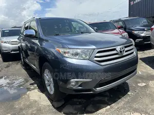 Toyota Highlander 2013