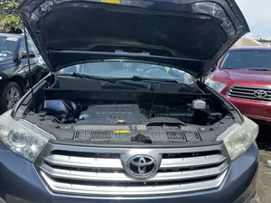 Toyota Highlander 2013