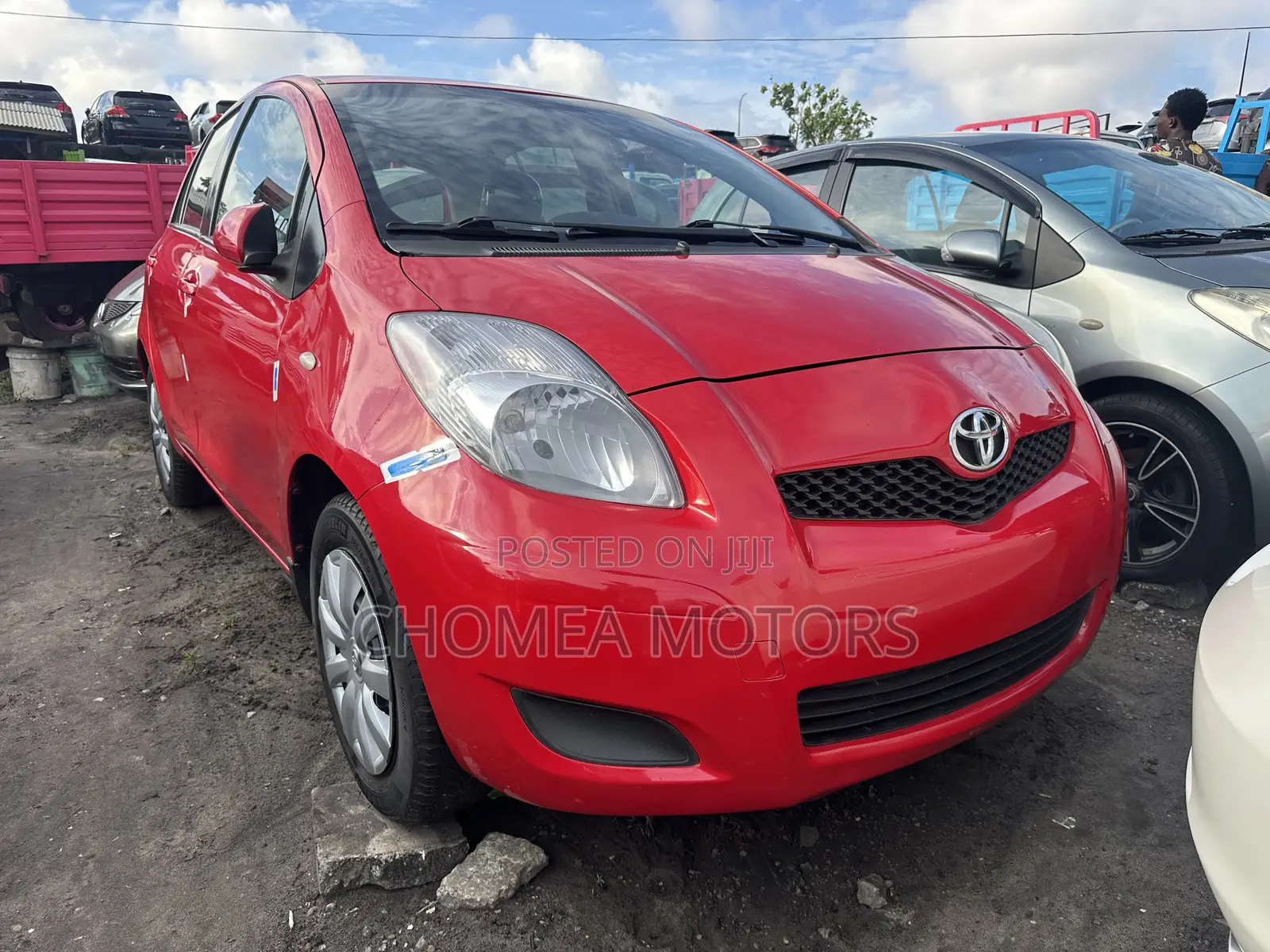 Toyota Yaris 2010 Red