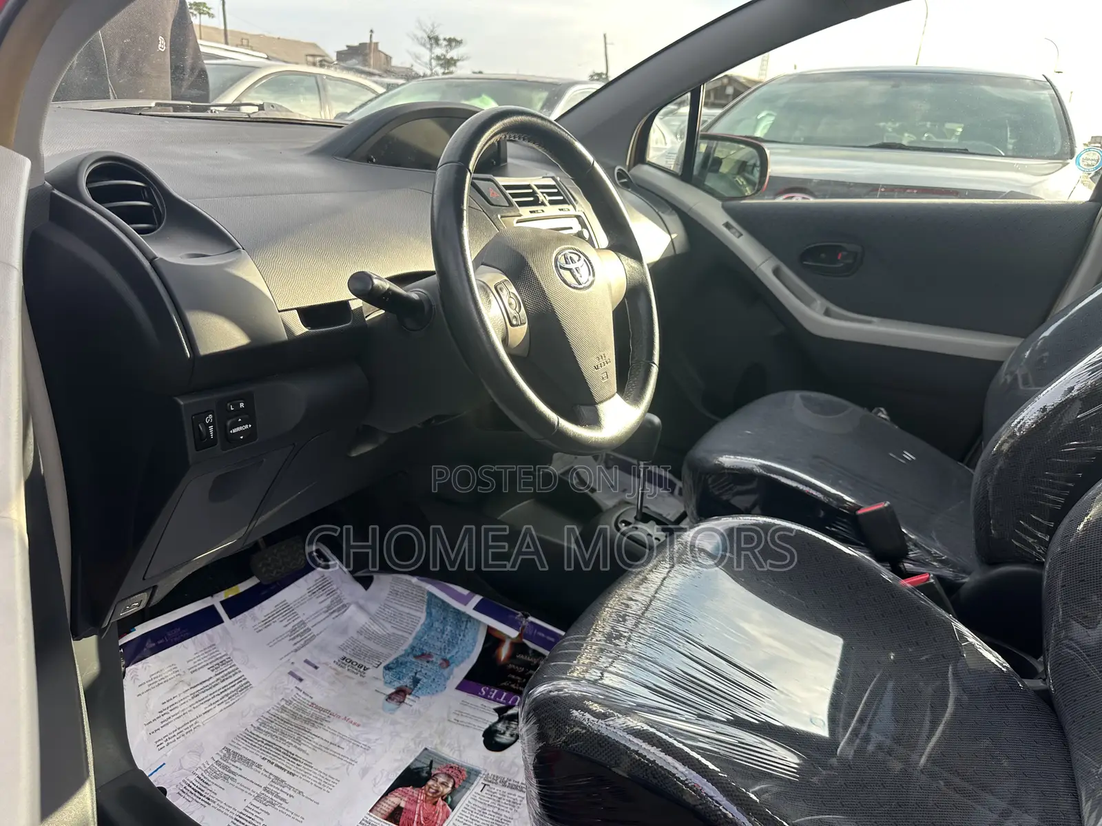 Toyota Yaris 2010 Red