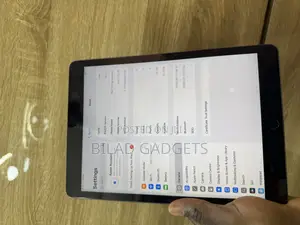 Apple iPad 10.2 (2019) 32 GB Black