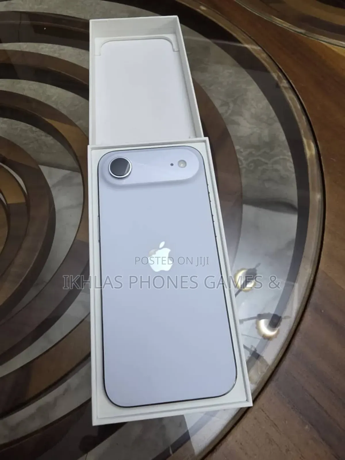 New Apple iPhone 17 256 GB