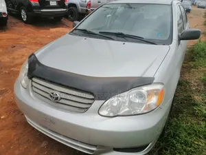Toyota Corolla LE 2004 Silver