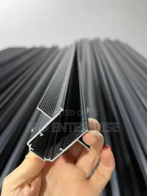 Aluminum Magnetic Track Rail