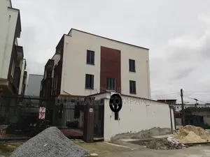 4bdrm Duplex in Awuse Estate, Opebi for sale