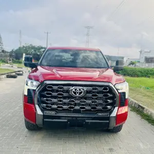Toyota Tundra 2023 Red