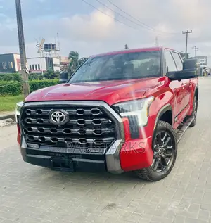 Toyota Tundra 2023 Red