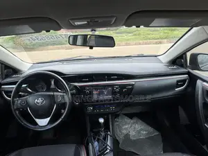 Toyota Corolla S Plus 4dr Sedan (1.8L 4cyl CVT) 2016 Black