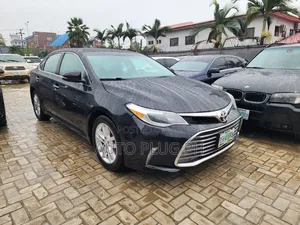 Toyota Avalon XLE 4dr Sedan (3.5L 6cyl 6A) 2014 Black
