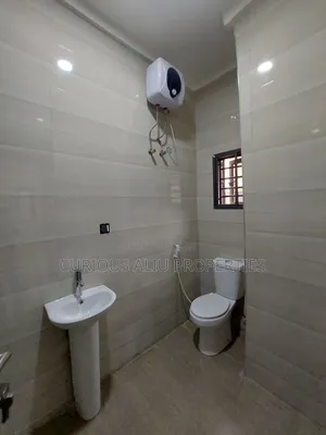 3bdrm Block of Flats in Bali Island, Life Camp for sale