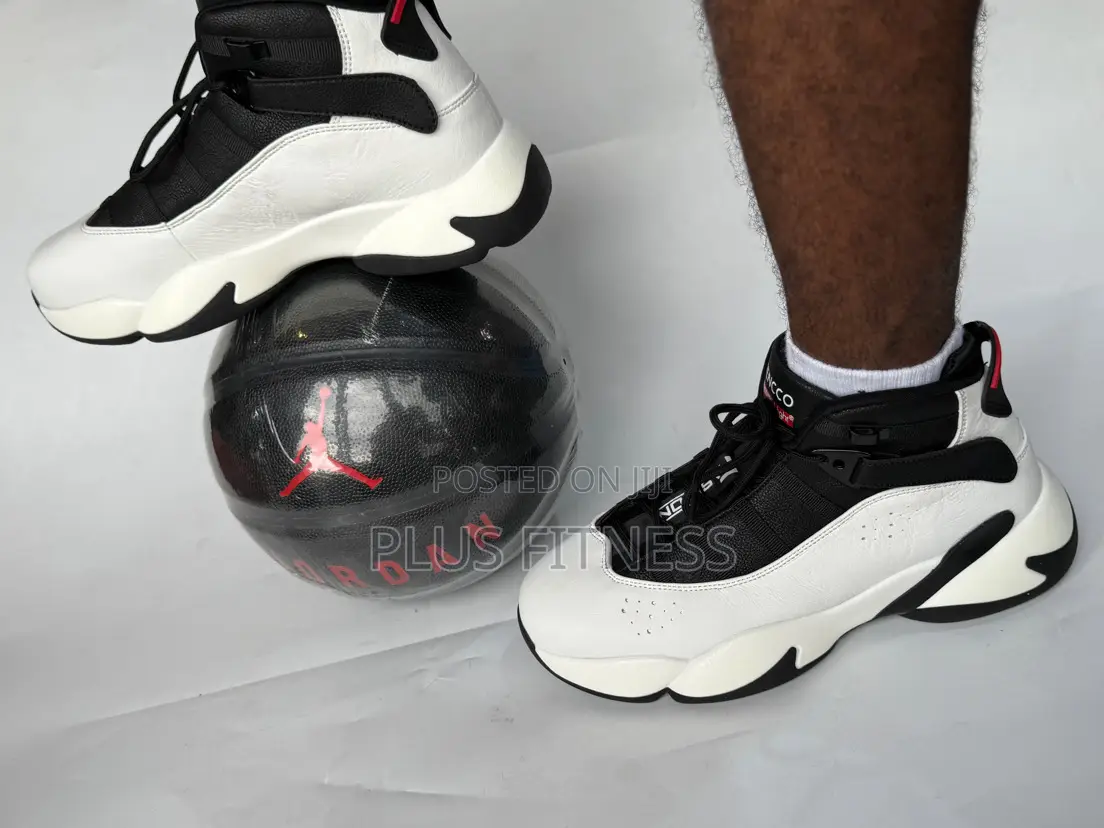 Basketball Shoe