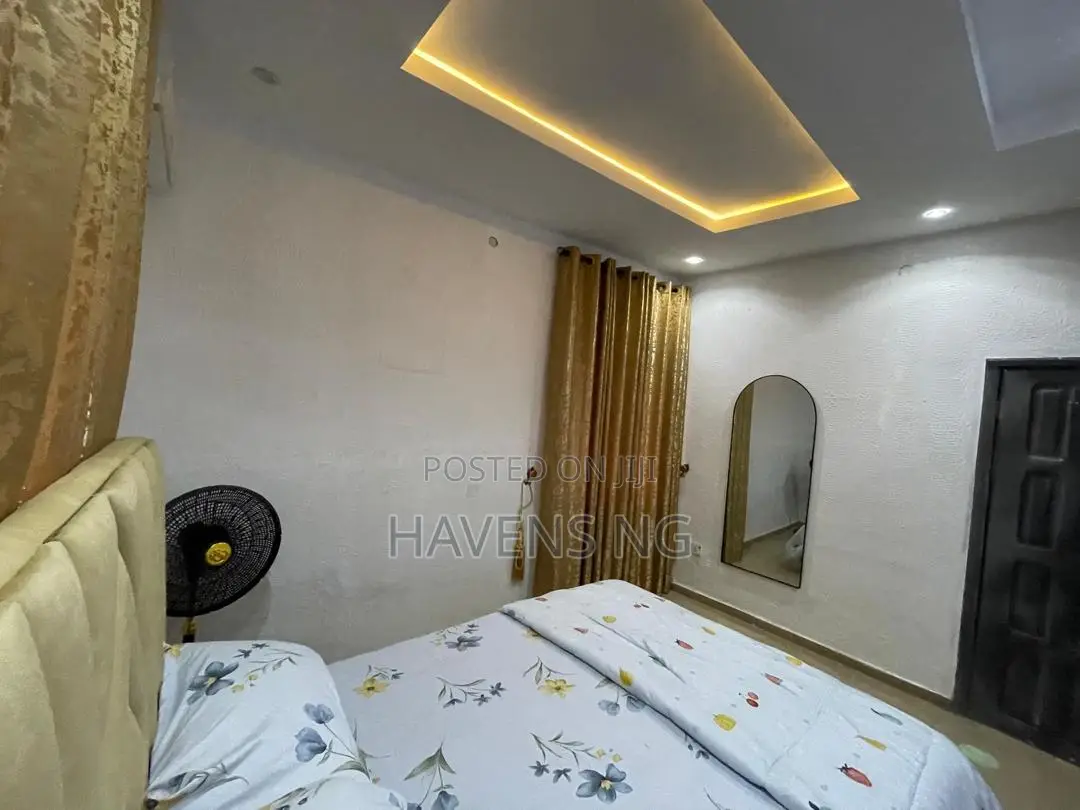 Luxury 4 Bedroom Apartment