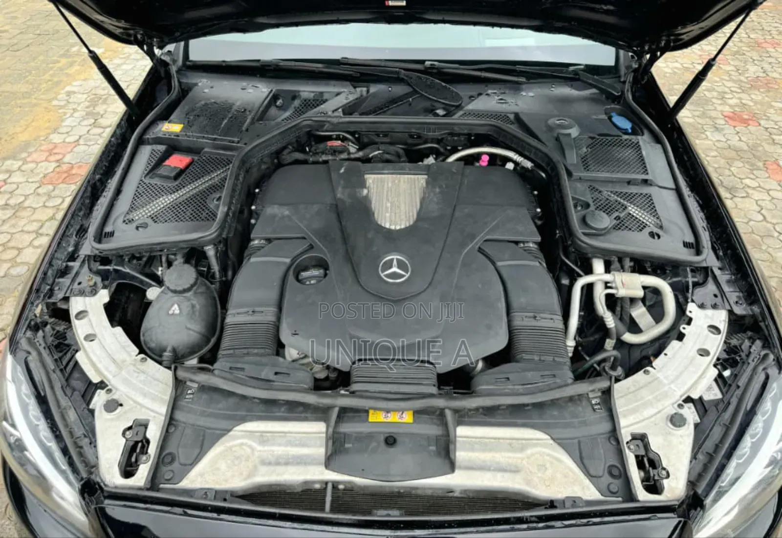 Mercedes-Benz C400 4Matic AWD Sedan (3.0L V6 7A) 2015 Black